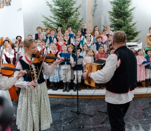 Charytatywny Koncert Kolęd w Ptaszkowej – muzyka, która niesie pomoc