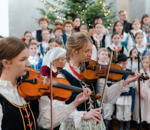 Charytatywny Koncert Kolęd w Ptaszkowej – muzyka, która niesie pomoc