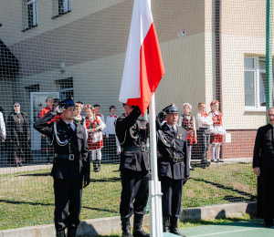 Gminne Obchody 235. rocznicy uchwalenia Konstytucji 3 Maja w Wawrzce
