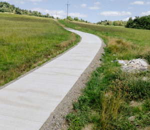 2 kilometry nowych dróg betonowych w Gminie Grybów