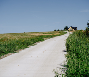 2 kilometry nowych dróg betonowych w Gminie Grybów
