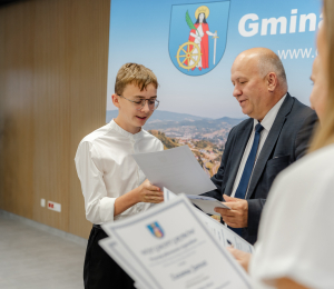 324 Stypendystów i 343 tyś. zł przeznaczone na stypendia!