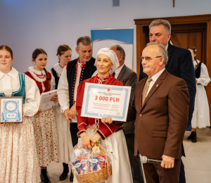 10 lat Dziecięco-Młodzieżowego Zespołu Regionalnego „Pogórzańskie Dzieci” z Kąclowej