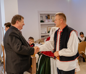 10 lat Dziecięco-Młodzieżowego Zespołu Regionalnego „Pogórzańskie Dzieci” z Kąclowej