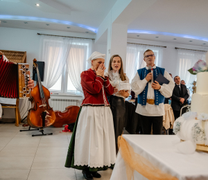 10 lat Dziecięco-Młodzieżowego Zespołu Regionalnego „Pogórzańskie Dzieci” z Kąclowej