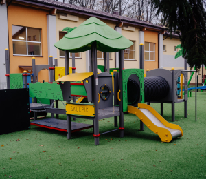 Tak prezentuje się nowy plac zabaw w Polnej