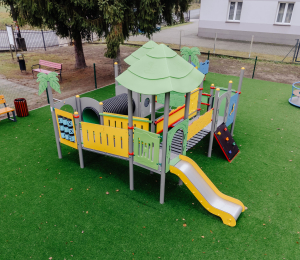 Tak prezentuje się nowy plac zabaw w Polnej